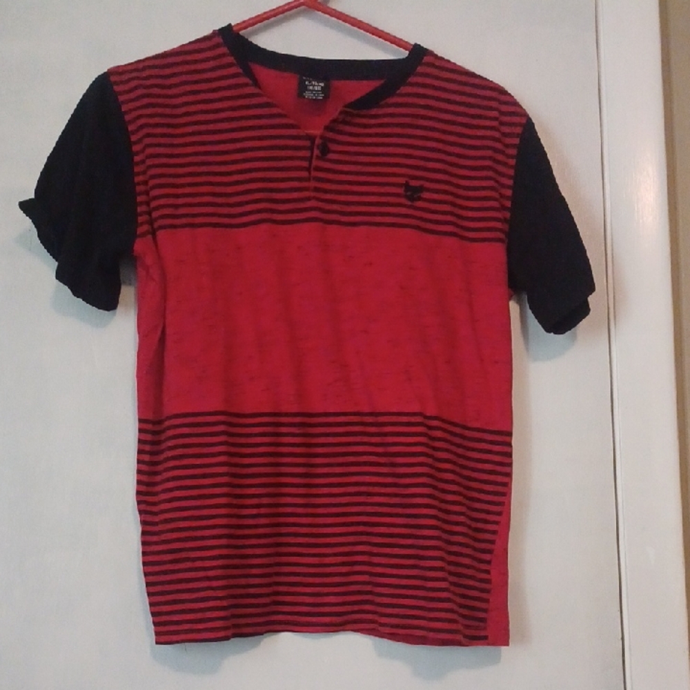 Zoo York Red and Black Striped Tee